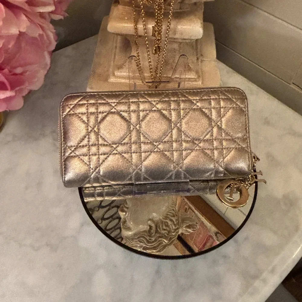 Gorgeous EUC Christian Dior Gold Quilted Cannage Long Wallet w Sig Charm Pull